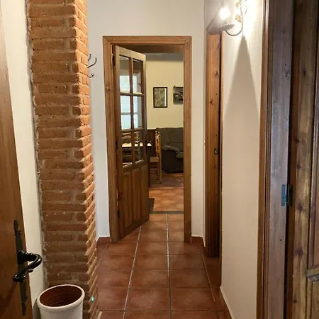Adelaida Country house *